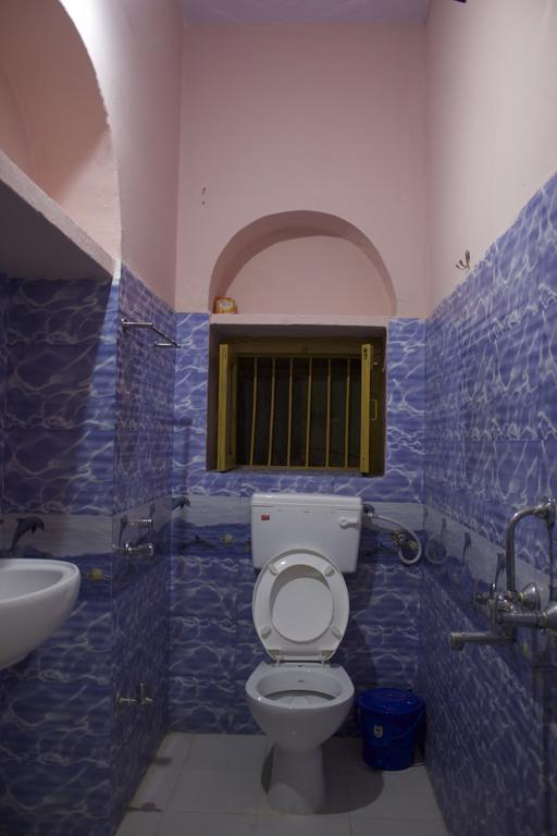 Yogi Lodge Váránaszi Kültér fotó